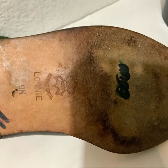 Brighton Lonnie Black Leather Cap Toe Zip Up Block Heel Ankle Boots Women's 9 N - Picture 11 of 13